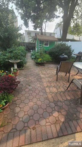 158 Tappan St, Kearny NJ  07032-3317 exterior