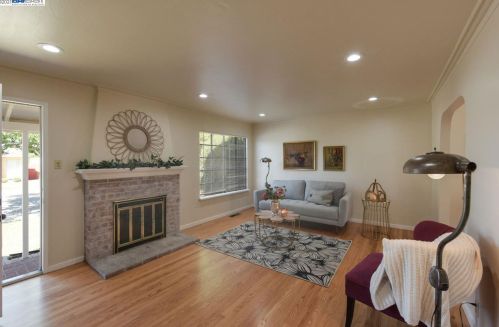 1928 Trombas Ave, San Leandro, CA 94577-6199