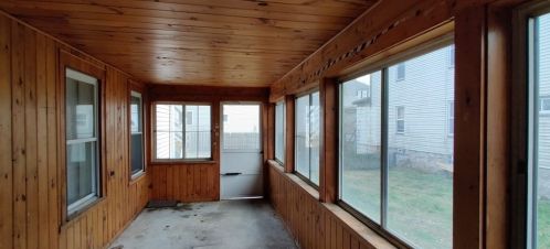 53 Almy St, Fall River MA 02720-2711 exterior