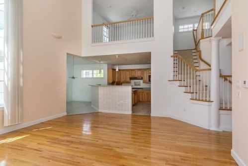 9 Preston Sq, Quincy MA 02171-3130 exterior