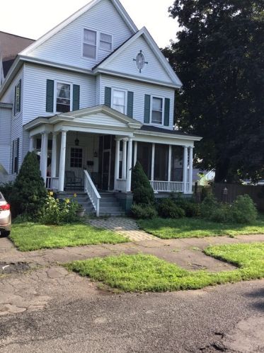 5 Woronoco Ave, Montgomery, MA 01085-3711