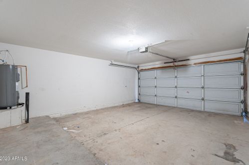 6838 42nd Way, Phoenix AZ  85042-5211 exterior