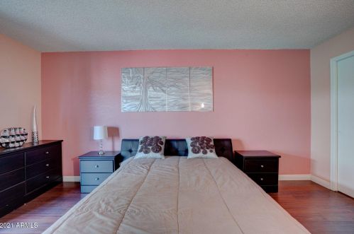 1120 Charleston Ave, Phoenix AZ 85032-9551 exterior