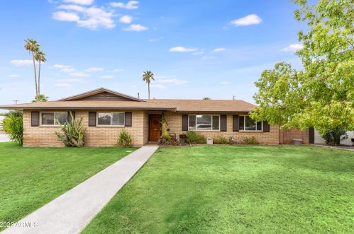 3010 49th St, Phoenix, AZ 85018-6502