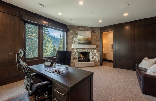 216 White Pne Cyn Rd, Park City UT 84060-6514 exterior