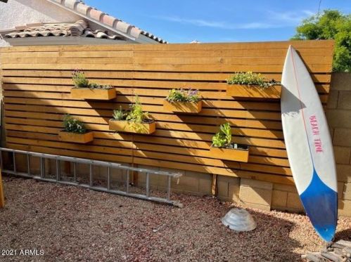 19821 3rd Ave, Phoenix AZ 85027-4441 exterior