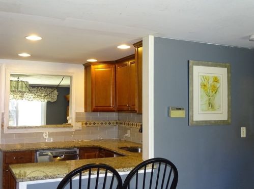 11 Rhodes Cir, Hingham MA 02043-1529 exterior