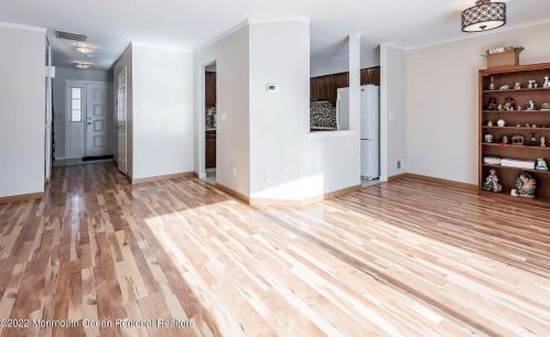 21 Birch Ln, Tinton Falls NJ 07724-3471 exterior