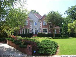 2205 Hidden Ridge Cir, Birmingham, AL 35243-2232