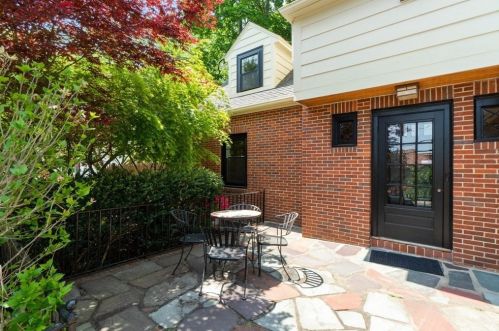 54 Hutchinson Rd, Arlington, MA 02474-1920