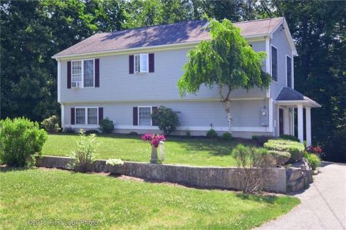 73 Greenwood Ave, Seekonk, MA 02771-3000