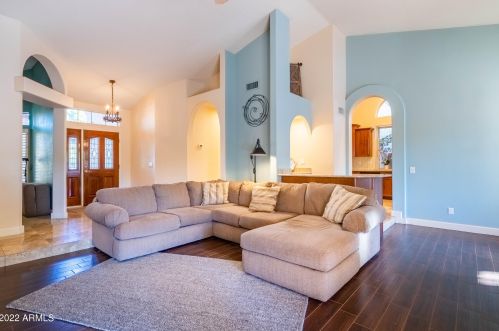 3629 Briarwood Ter, Phoenix AZ 85048-0143 exterior