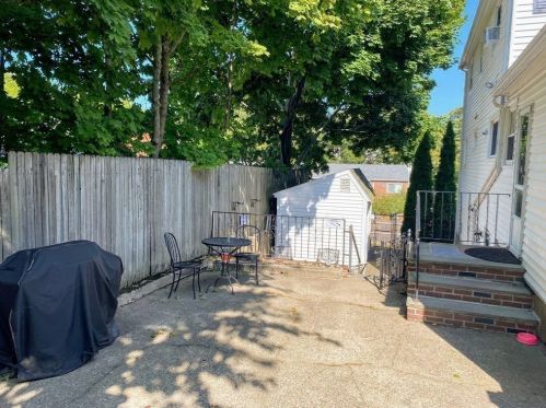 58 Charlesmount Ave, Quincy MA 02169-8121 exterior