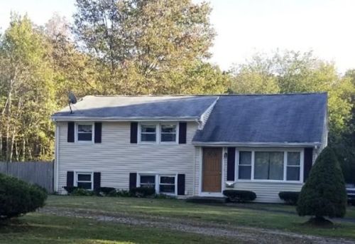 787 South Ave, Whitman, MA 02382-2215