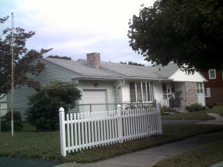 433 Loftus St, New Bedford MA  02746-1145 exterior