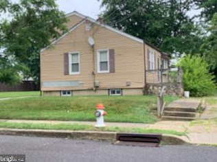 660 Washington Ave, West Deptford NJ 08096-3545 exterior