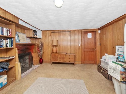 77 Montrose St, Newton MA 02458-2718 exterior