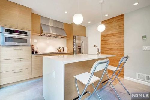 54 Jewett Ave, Tenafly NJ  07670-1903 exterior