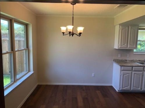 225 Los Santos Dr, Garland TX  75043-3102 exterior