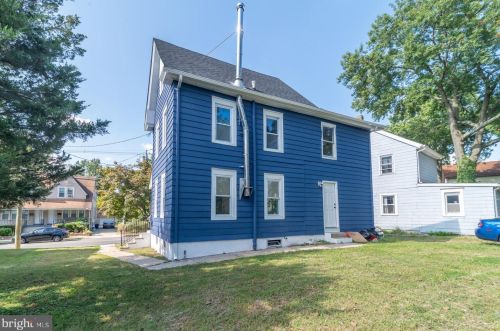 262 Barber Ave, West Deptford NJ  08096-2613 exterior