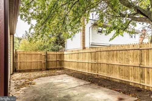 1476 Crown Pt Rd, West Deptford NJ 08093-1712 exterior