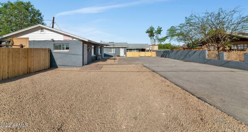 110 33rd Ave, Phoenix AZ  85009-4758 exterior