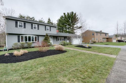 41 Lynnwood Ln, Worcester, MA 01609-1116