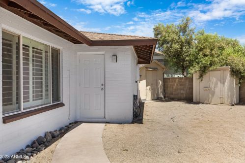 4115 Cinnabar Ave, Phoenix AZ 85020-1734 exterior