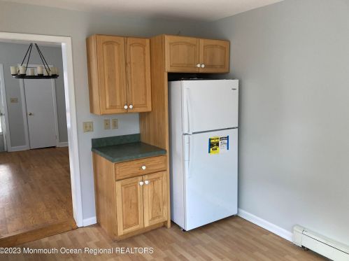 117 Pearl St, Tinton Falls NJ  07701-1524 exterior