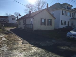 626 Bayview Ave, Keyport NJ  07735-3139 exterior