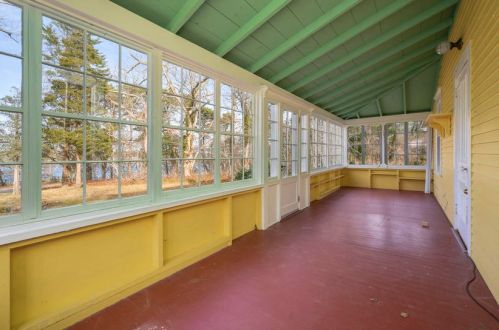 295 Samoset Rd, Eastham MA 02642-3153 exterior