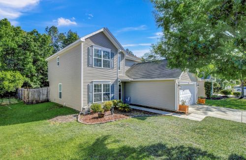 231 Sparkleberry Ln, Ladson, SC 29456-3799
