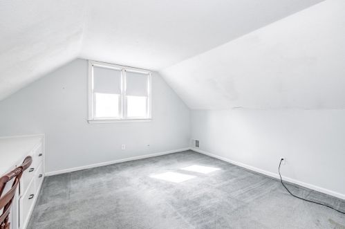 163 Florida Dr, Agawam MA 01001-3516 exterior