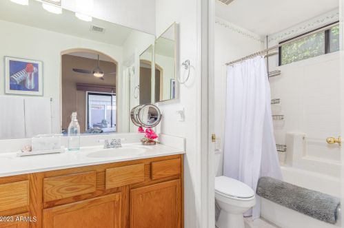 20250 32 Pl, Phoenix AZ 85008-6209 exterior