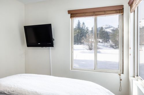 2100 Canyons Resort Dr, Park City UT  84098-6553 exterior