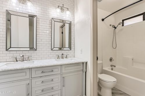 4837 84 Dr, Phoenix AZ 85037-1252 exterior