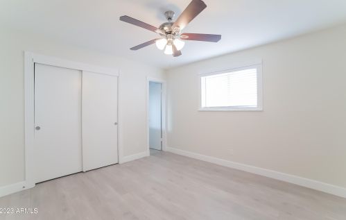 1313 Dunlap Ave, Phoenix AZ  85020-3025 exterior