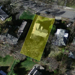 125 Brackett Rd, Newton MA  02458-2613 aerial view