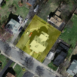 73 Pine St, Newton MA  02466-1115 aerial view