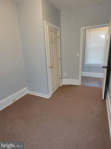 22 Barber Ave, West Deptford NJ  08096-2414 exterior