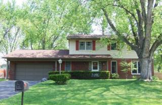 2494 Merbrook Rd, Columbus OH  43235-2836 exterior