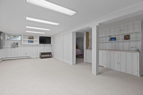 95 Whitcomb Ave, Hingham MA 02043-3348 exterior