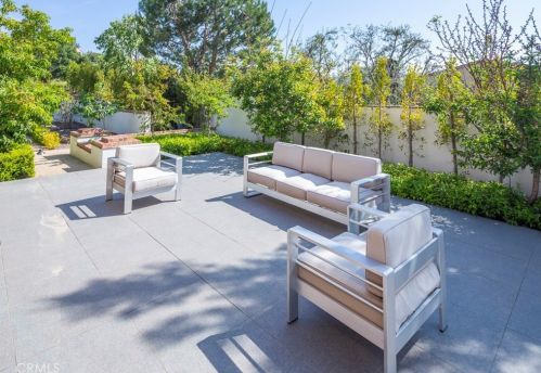 21 Watercress, Irvine CA 92603-0408 exterior