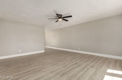 5227 47 St, Phoenix AZ 85040-4159 exterior