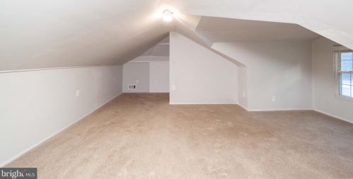 638 Washington Ave, West Deptford NJ 08096-1035 exterior