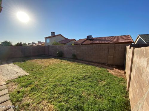 8418 Berkeley Rd, Phoenix AZ  85037-4146 exterior