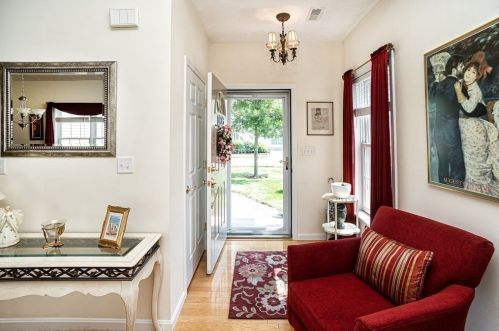 1006 Alyssa Dr, Groveland, MA 01834-1665