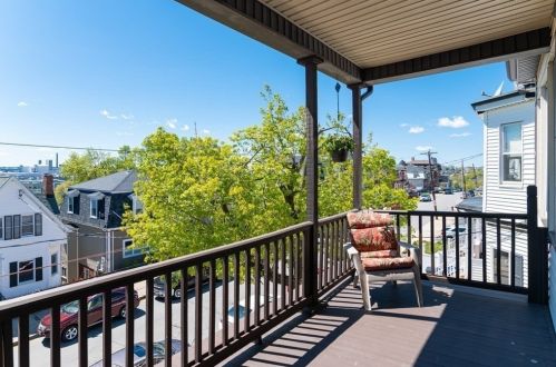 107 Franklin Ave, Chelsea MA 02150-2050 exterior