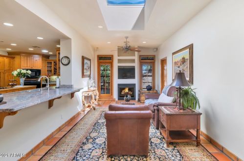 9416 47 St, Phoenix AZ 85028-5204 exterior