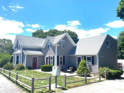 55 Station St, Quincy, MA 02169-6376